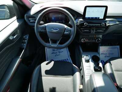 2025 Ford Escape, $24499. Photo 9