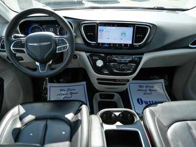 2023 Chrysler Pacifica, $22999. Photo 9