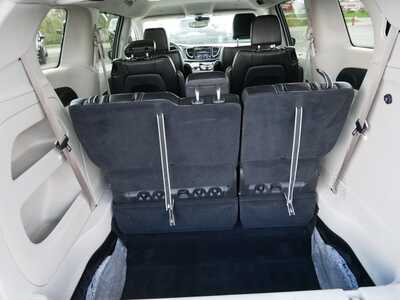2023 Chrysler Pacifica, $23999. Photo 6