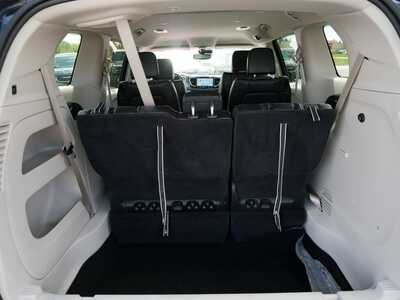 2023 Chrysler Pacifica, $23999. Photo 6