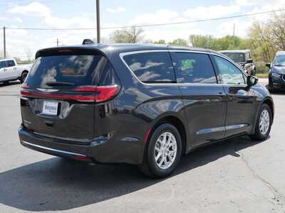 2023 Chrysler Pacifica, $23999. Photo 4