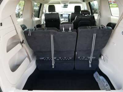2023 Chrysler Pacifica, $23999. Photo 6