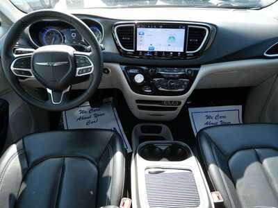 2023 Chrysler Pacifica, $24999. Photo 9