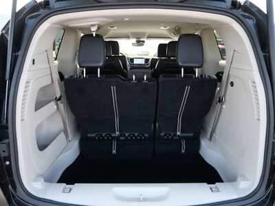2023 Chrysler Pacifica, $24499. Photo 6