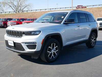 2024 Jeep Grand Cherokee, $31999. Photo 2