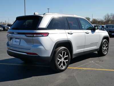 2024 Jeep Grand Cherokee, $31999. Photo 4