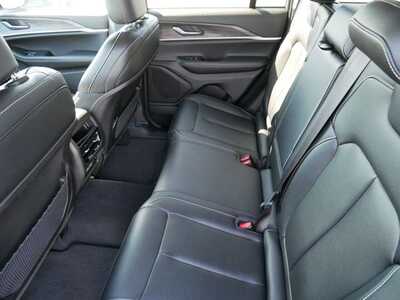 2024 Jeep Grand Cherokee, $31999. Photo 8