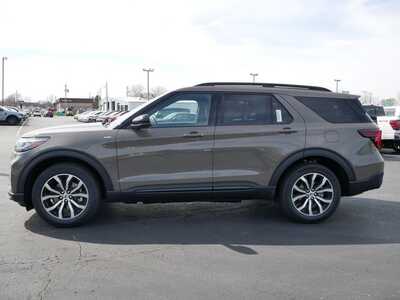 2026 Ford Explorer, $46734. Photo 4