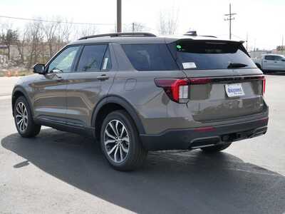 2026 Ford Explorer, $46734. Photo 5