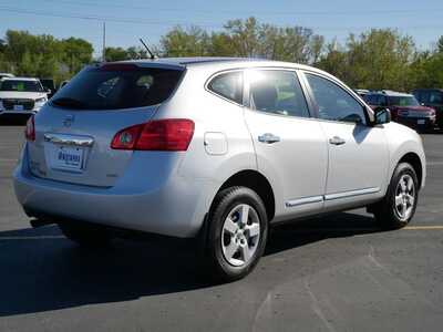 2015 Nissan Rogue, $10999. Photo 4