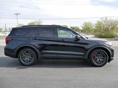 2026 Ford Explorer, $54072. Photo 8