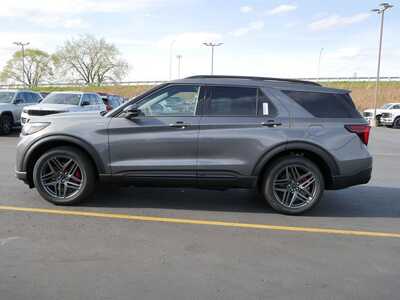 2026 Ford Explorer, $48592. Photo 4