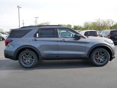 2026 Ford Explorer, $48592. Photo 8