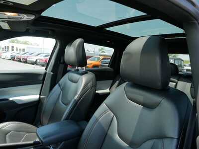 2024 Jeep Compass, $24999. Photo 10
