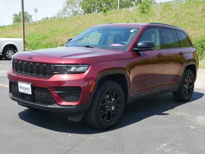 2025 Jeep Grand Cherokee, $34999. Photo 2