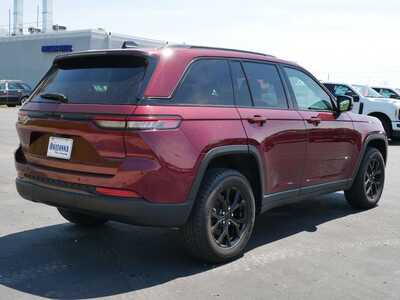 2025 Jeep Grand Cherokee, $34999. Photo 4