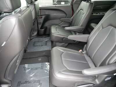 2026 Chrysler Pacifica, $42999. Photo 12