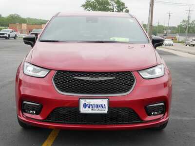 2026 Chrysler Pacifica, $42999. Photo 2