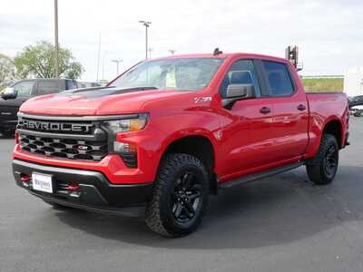 2022 Chevrolet 1500 Crew Cab, $35649. Photo 2