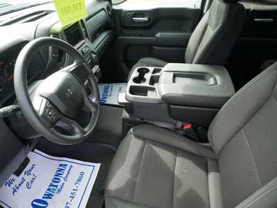 2022 Chevrolet 1500 Crew Cab, $35649. Photo 7