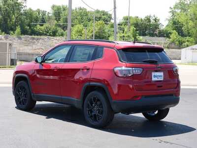 2026 Jeep Compass, $33462. Photo 5