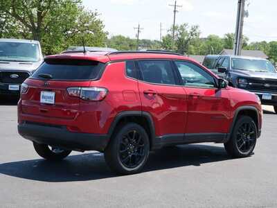 2026 Jeep Compass, $33462. Photo 7
