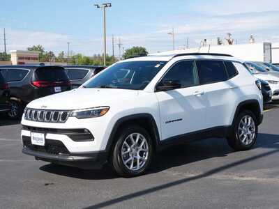 2023 Jeep Compass, $24999. Photo 2