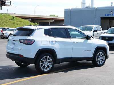 2023 Jeep Compass, $24999. Photo 4