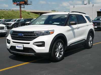 2020 Ford Explorer, $22998. Photo 2