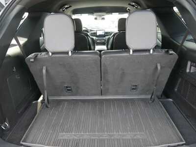 2020 Ford Explorer, $22998. Photo 6