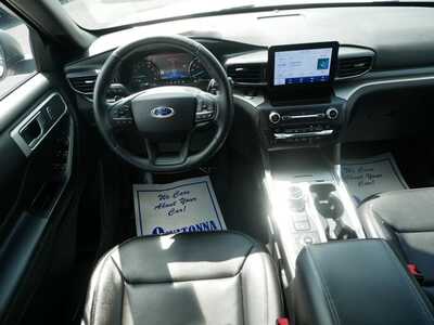2020 Ford Explorer, $22998. Photo 9