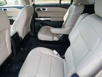 2024 Ford Explorer, $33999. Photo 8