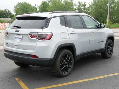 2026 Jeep Compass, $33999. Photo 7