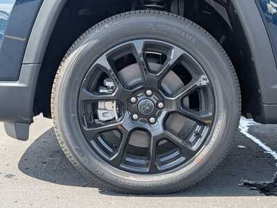 2026 Jeep Compass, $34049. Photo 9