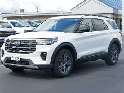 2026 Ford Explorer, $46349. Photo 3