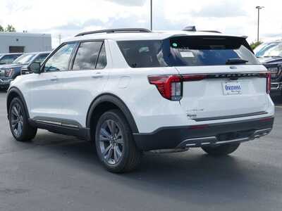 2026 Ford Explorer, $46349. Photo 5