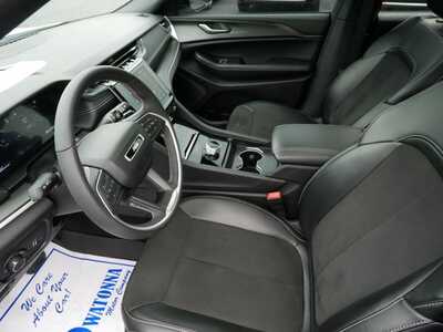 2024 Jeep Grand Cherokee L, $34998. Photo 7