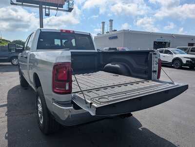 2026 RAM 3500 Crew Cab, $72848. Photo 10