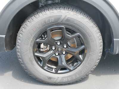2022 Ford Explorer, $33799. Photo 5