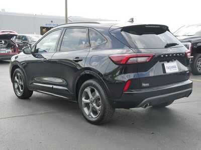 2024 Ford Escape, $23499. Photo 3