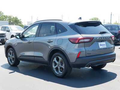 2025 Ford Escape, $24498. Photo 3