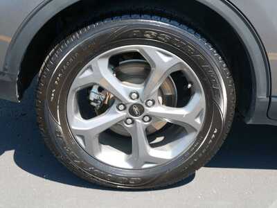 2025 Ford Escape, $24498. Photo 5
