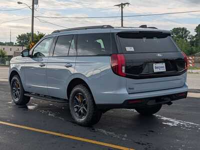 2027 Ford Expedition, $85349. Photo 5