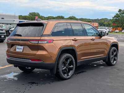 2026 Jeep Grand Cherokee, $45849. Photo 7