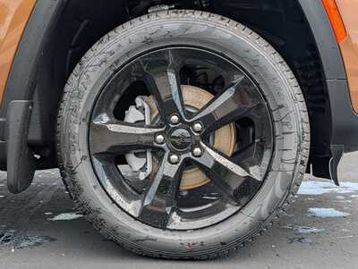 2026 Jeep Grand Cherokee, $45849. Photo 9