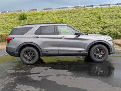 2026 Ford Explorer, $46499. Photo 8