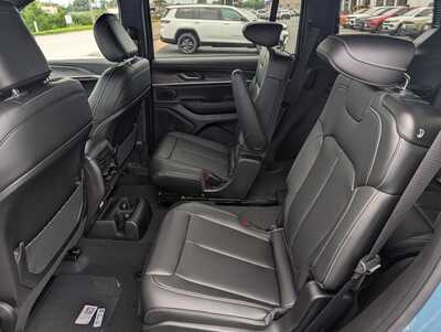 2026 Jeep Grand Cherokee L, $46849. Photo 12