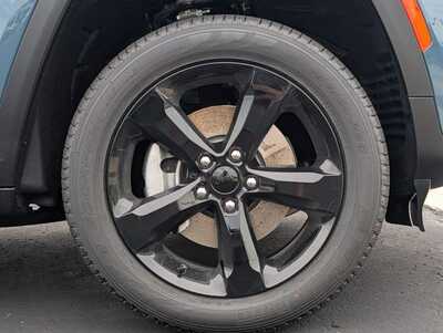 2026 Jeep Grand Cherokee L, $46849. Photo 9