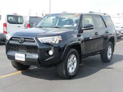 2020 Toyota 4Runner, $33999. Photo 2