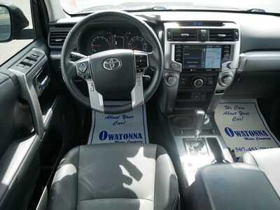 2020 Toyota 4Runner, $33999. Photo 9